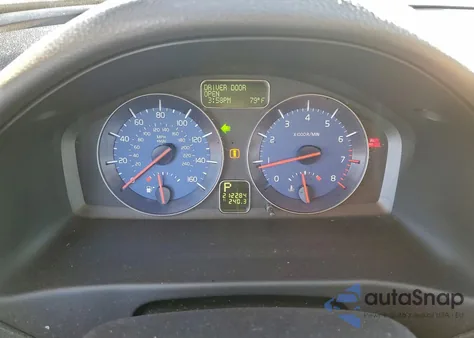 2011 Volvo C30 T5 из США, поврежденный, VIN YV1672MKXB2223290